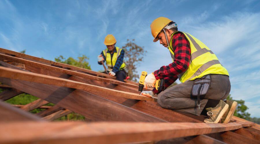 Professional Flat Roofing Installation services in Utica, IL